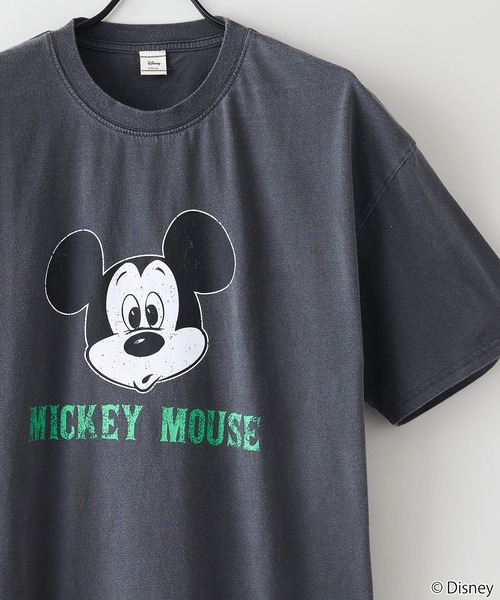 Disney(ディズニー)の「【Disney /ディズニー】 MICKEY MOUSE ミッキーマウスパウダーブリーチ加工 ビッグシルエットTシャツ ドロップショルダー オーバーサイズ ヴィンテージ加工(Tシャツ/カットソー・メンズ・ダークグリーン/ブラック・MEDIUM/X-LARGE/LARGE)」の5枚目の写真