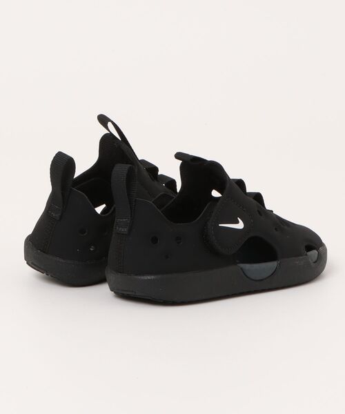 NIKE（ナイキ）の「NIKE ナイキ 12-16 SUNRAY PROTECT 4 (TD) サンレイ プロテクト 4 TD KHF6278 001BLK/WHT（サンダル・キッズ・ブラック・12/15 /13/14/16）」の2枚目の写真