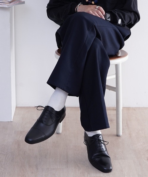 PR01.(ピーアールワン)の「Robe pleine ストレートチップ 外羽根スクエア レザーシューズ(ドレスシューズ・メンズ・ブラック・41/42/43/44/40)」の4枚目の写真