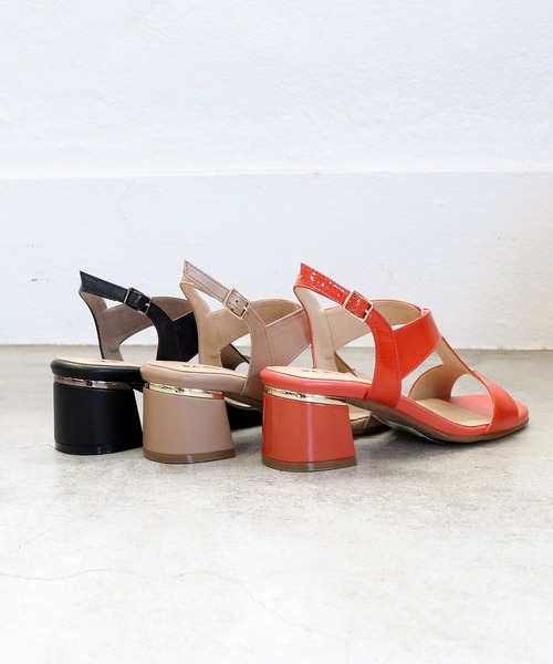 cava cava（サヴァサヴァ）の「ヒールアップストラップサンダル　3720553（サンダル・レディース・オレンジ/ブラック/グレイッシュベージュ・23.5cm/23cm/24.5cm/24cm/22.5cm）」の5枚目の写真