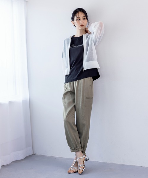 A/C DESIGN BY ALPHA CUBIC(エーシーデザインバイアルファキュービック)の「2025春夏【接触冷感・UVカット】刺しゅうロゴTシャツ(Tシャツ/カットソー・レディース・ブラック/オフホワイト・M/L)」の3枚目の写真