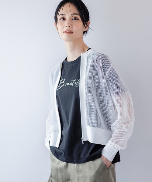 A/C DESIGN BY ALPHA CUBIC(エーシーデザインバイアルファキュービック)の「2025春夏【接触冷感・UVカット】刺しゅうロゴTシャツ(Tシャツ/カットソー・レディース・ブラック/オフホワイト・M/L)」の5枚目の写真