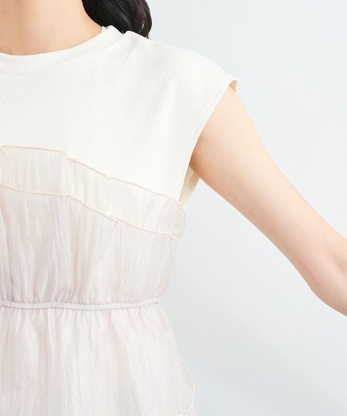 VIS（ビス）の「旬なレイヤードスタイルが叶う！ビスチェドッキングフレンチスリーブプルオーバー【洗える】（Tシャツ/カットソー・レディース・ホワイト系その他5/ブラック系その他/グレー系その他/ホワイト系その他・FREE）」の11枚目の写真