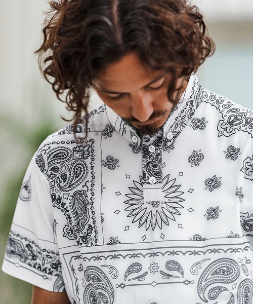 1minute 1second(ワンミニットワンセカンド)の「mhs2364-bandana pattern polo shirt ポロシャツ(ポロシャツ・メンズ・ブラック×ホワイト/ホワイト×ブラック/ホワイト×ブルー・S/M/L/XL)」の12枚目の写真