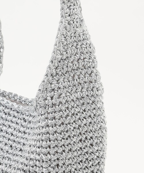 ANY（エニィ）の「雑材トートバッグ（ショルダーバッグ・レディース・ブラック系/シルバー系・F）」の5枚目の写真