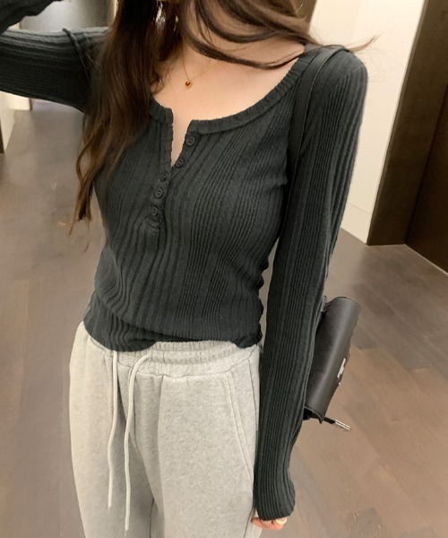 NANEA（ナネア）の「ヘンリーネックリブロングTシャツ（Tシャツ/カットソー・レディース・チャコールグレー/ベージュ/ネイビー/ピンク・MEDIUM/LARGE/X-LARGE）」の12枚目の写真