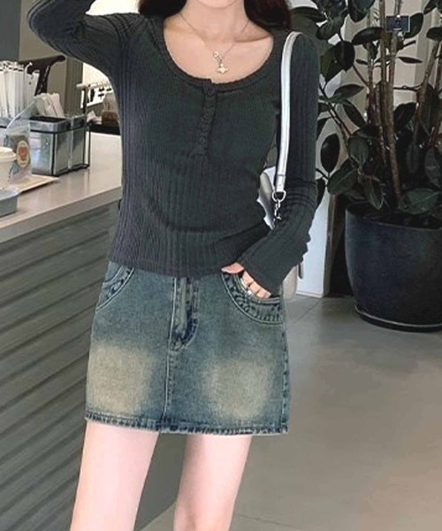 NANEA（ナネア）の「ヘンリーネックリブロングTシャツ（Tシャツ/カットソー・レディース・チャコールグレー/ベージュ/ネイビー/ピンク・MEDIUM/LARGE/X-LARGE）」の18枚目の写真