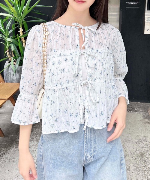 INGNI(イング)の「前リボン花柄7分袖ブラウス(シャツ/ブラウス・レディース・ブラック×ブルー/ホワイト×ブルー・M)」の17枚目の写真