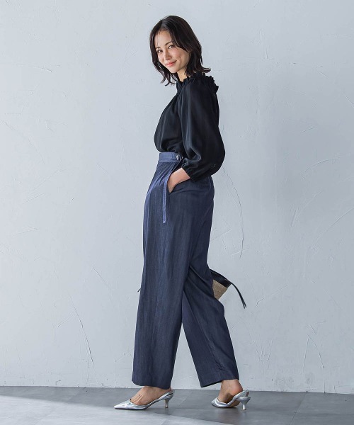 LAUTREAMONT（ロートレアモン）の「２WAYオフショルダーブラウス≪洗濯機で洗える≫（シャツ/ブラウス・レディース・オフホワイト/ブラック・9号）」の13枚目の写真