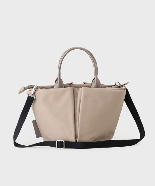 LAURA ASHLEY(ローラアシュレイ)の「配色ナイロンバッグ(ショルダーバッグ・レディース・ピンク系/ベージュ/ブルー・00)」の15枚目の写真