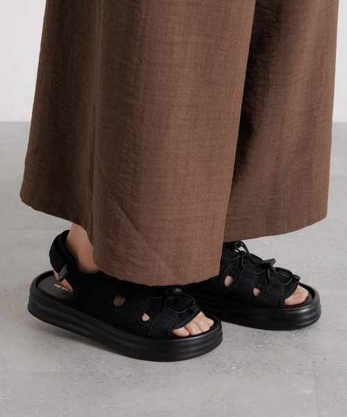 studio CLIP（スタディオクリップ）の「ドローコードサンダル（サンダル・レディース・ブラック/カーキ・MEDIUM/LARGE）」の4枚目の写真