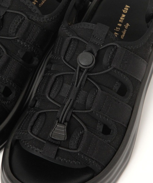 studio CLIP（スタディオクリップ）の「ドローコードサンダル（サンダル・レディース・ブラック/カーキ・MEDIUM/LARGE）」の12枚目の写真