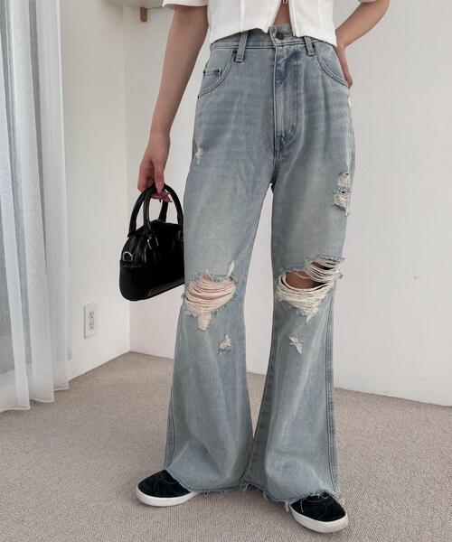 WEGO(ウィゴー)の「WEGO/ダメージフレアデニムパンツ(デニムパンツ・レディース・コバルトブルー/スカイブルー・SMALL/MEDIUM)」の5枚目の写真