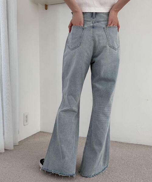 WEGO(ウィゴー)の「WEGO/ダメージフレアデニムパンツ(デニムパンツ・レディース・コバルトブルー/スカイブルー・SMALL/MEDIUM)」の10枚目の写真