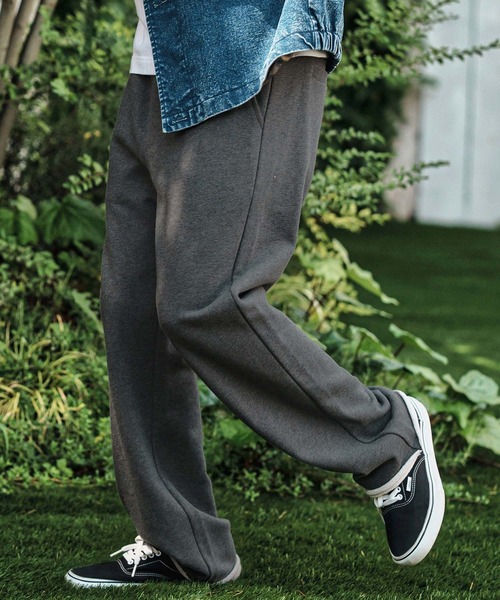 CAMBIO(カンビオ)の「mp13796- Semi Flare Silhouette Sweat Pants スウェットパンツ(スウェットパンツ・メンズ・ブラック/ミックスグレー/チャコールグレー・S/M/L)」の1枚目の写真