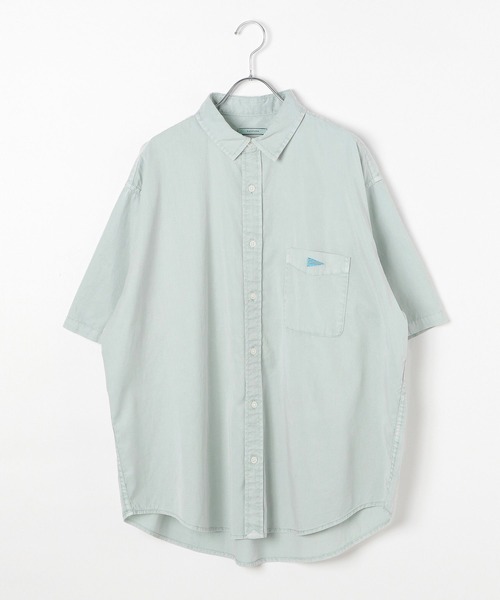 BAYFLOW（ベイフロー）の「[ロングシーズン活躍する]フェードレギュラー半袖シャツ（シャツ/ブラウス・メンズ・チャコール/ライトグリーン/オフホワイト・MEDIUM/LARGE）」の2枚目の写真