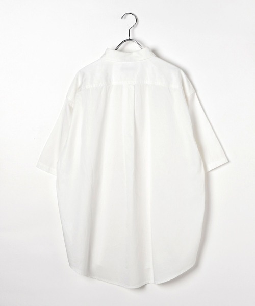BAYFLOW（ベイフロー）の「[ロングシーズン活躍する]フェードレギュラー半袖シャツ（シャツ/ブラウス・メンズ・チャコール/ライトグリーン/オフホワイト・MEDIUM/LARGE）」の4枚目の写真