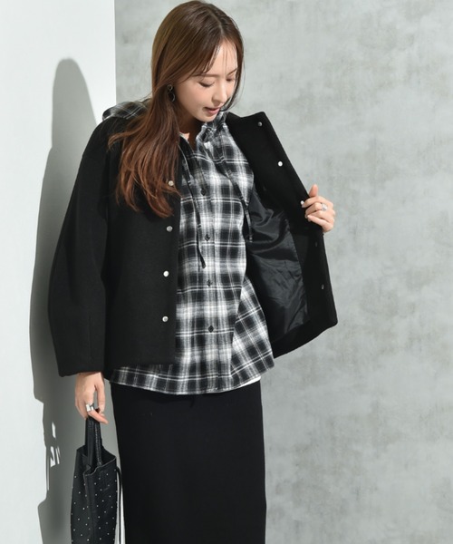 INTERPLANET（インタープラネット）の「メランジブランケットノーカラーショートコート（ノーカラーコート・レディース・グレー/ブラック/ベージュ・FREE）」の19枚目の写真