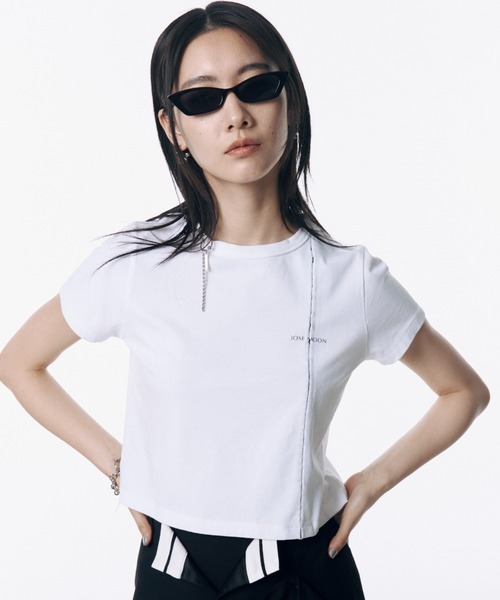 JOSE MOON(ジョゼムーン)の「PIERCE MINIMUM LOGO TSHIRT/ピアスミニマムロゴTシャツ(Tシャツ/カットソー・レディース・ホワイト/チャコールグレー/ブラック・FREE)」の2枚目の写真