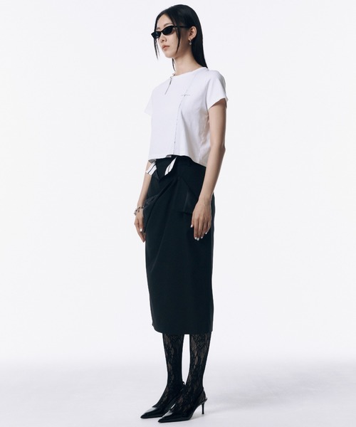 JOSE MOON(ジョゼムーン)の「PIERCE MINIMUM LOGO TSHIRT/ピアスミニマムロゴTシャツ(Tシャツ/カットソー・レディース・ホワイト/チャコールグレー/ブラック・FREE)」の17枚目の写真