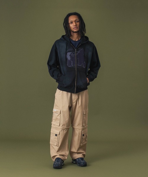 XLARGE（エクストララージ）の「SPRAY PROCESSED ZIP HOODED SWEATSHIRT（パーカー・メンズ・ブラック/オリーブ・S/M/L/XL）」の6枚目の写真