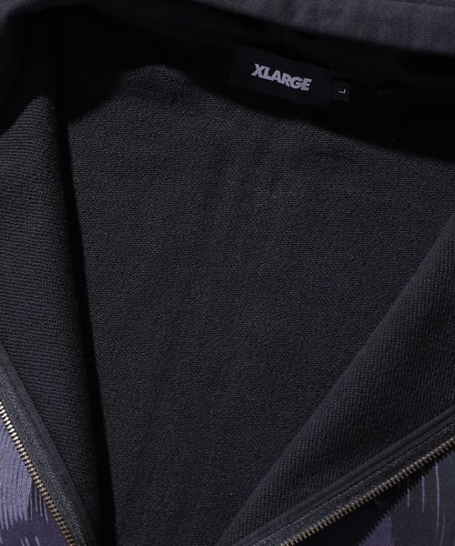 XLARGE（エクストララージ）の「SPRAY PROCESSED ZIP HOODED SWEATSHIRT（パーカー・メンズ・ブラック/オリーブ・S/M/L/XL）」の11枚目の写真