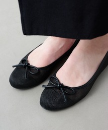 Launa lea ballet（ラウナレア バレエ）の「ラウンドトゥチュールバレエ(B1612A)（バレエシューズ）」