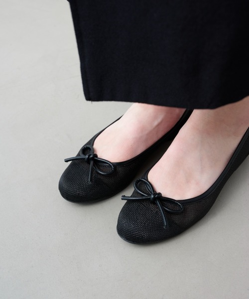 Launa lea ballet（ラウナレア バレエ）の「ラウンドトゥチュールバレエ(B1612A)（バレエシューズ・レディース・レオパード/シルバー/ブラック・22.5cm/23.5cm/24.5cm/25.5cm/23.0cm/24.0cm/25.0cm/22.0cm）」の2枚目の写真