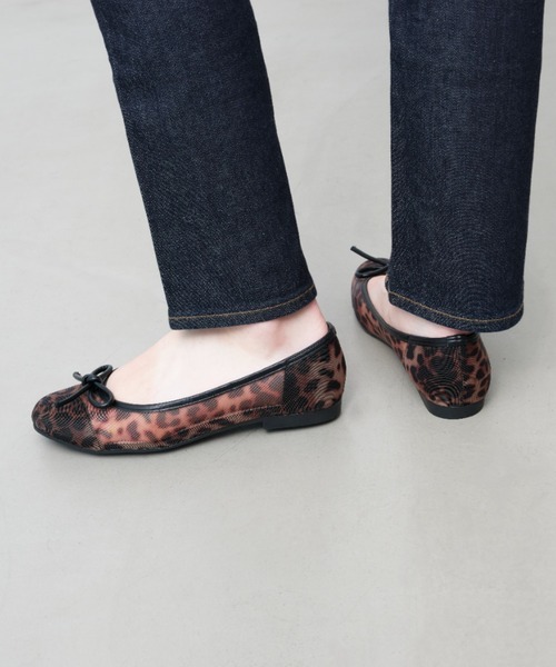 Launa lea ballet(ラウナレア バレエ)の「ラウンドトゥチュールバレエ(B1612A)(バレエシューズ・レディース・レオパード/シルバー/ブラック・22.5cm/23.5cm/24.5cm/25.5cm/23.0cm/24.0cm/25.0cm/22.0cm)」の21枚目の写真