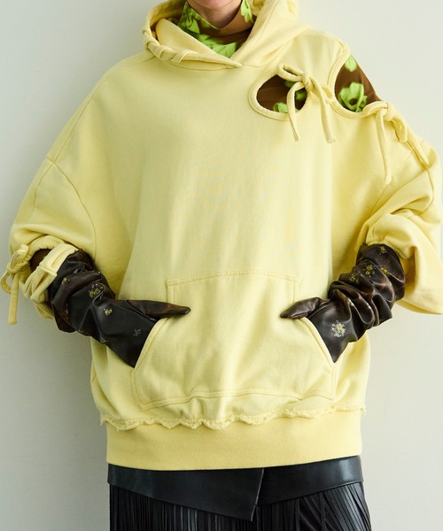 MAISON SPECIAL（メゾンスペシャル）の「Side Gathers Vegan Leather Long Gloves/サイドギャザーヴィーガンレザーロンググローブ（手袋・レディース・ピンク/ブラウン/ブラック・FREE）」の8枚目の写真