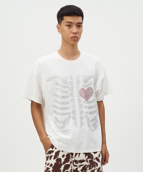 DISCOVERED(ディスカバード)の「HOTFIX BONE&HEART TEE(Tシャツ/カットソー・メンズ・ホワイト/ブラック・3/1)」の3枚目の写真