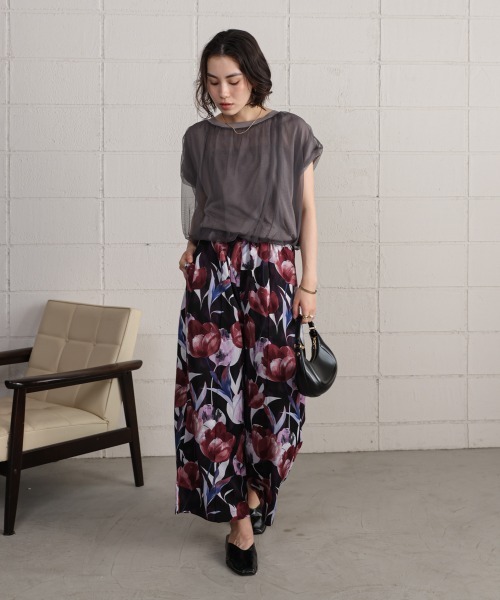 Bou Jeloud(ブージュルード)の「花柄センターシームパンツ(その他パンツ・レディース・ブラック/ブラウン・38)」の15枚目の写真