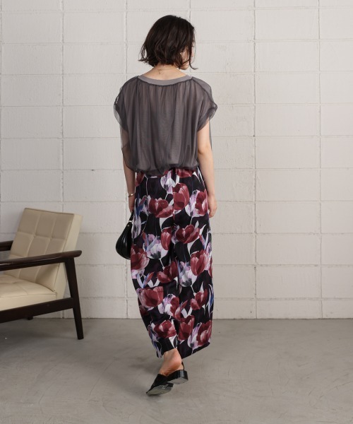 Bou Jeloud(ブージュルード)の「花柄センターシームパンツ(その他パンツ・レディース・ブラック/ブラウン・38)」の16枚目の写真