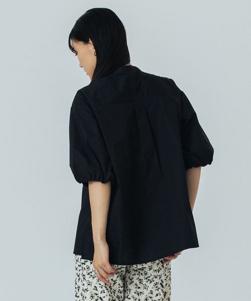 ROSE BUD(ローズバッド)の「BALLOON SLEEVE BLOUSE(シャツ/ブラウス・レディース・ブルー/ブラック/ブラウン・ONE SIZE)」の8枚目の写真