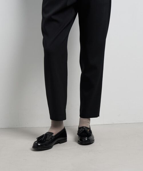 LANVIN en Bleu(ランバンオンブルー)の「フロントタックテーパードパンツ(その他パンツ・レディース・オフホワイト/ブラック・38/36)」の18枚目の写真