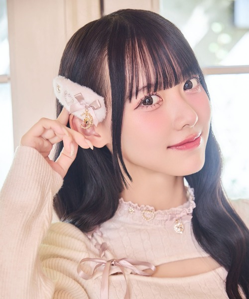 ROJITA(ロジータ)の「ムーンリボンファークリップ(バレッタ/ヘアクリップ・レディース・ホワイト/ブルー/ブラック・FREE)」の5枚目の写真