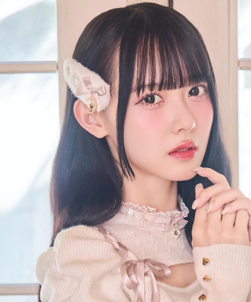 ROJITA(ロジータ)の「ムーンリボンファークリップ(バレッタ/ヘアクリップ・レディース・ホワイト/ブルー/ブラック・FREE)」の4枚目の写真