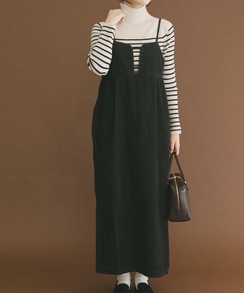 ITEMS URBANRESEARCH(アイテムズ アーバンリサーチ)の「デニムキャミワンピース(ワンピース・レディース・ブラック/インディゴブルー・FREE)」の2枚目の写真