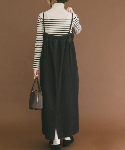 ITEMS URBANRESEARCH(アイテムズ アーバンリサーチ)の「デニムキャミワンピース(ワンピース・レディース・ブラック/インディゴブルー・FREE)」の5枚目の写真