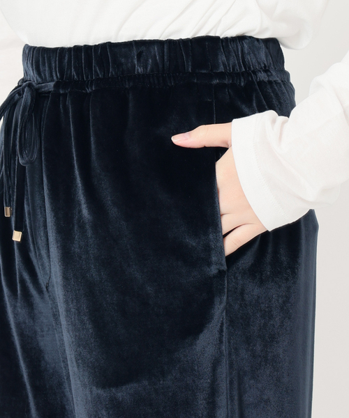 ベロアイージーパンツ（その他パンツ）｜IENA（イエナ）のファッション