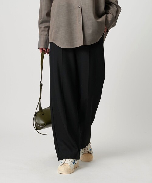 BEAUTY&YOUTH UNITED ARROWS(ビューティーアンドユースユナイテッドアローズ)の「裏起毛バックゴム ストレートパンツ ウォッシャブル(スラックス・レディース・ダークグレー/モカ/オフホワイト/ブラック/ベージュ・XS/S/M/L)」の18枚目の写真