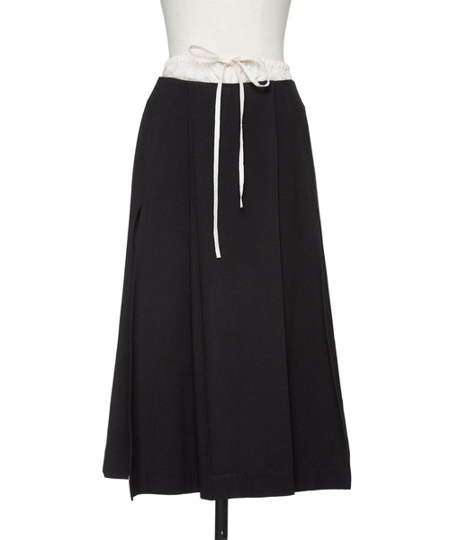 muller of yoshiokubo（ミュラーオブヨシオクボ）の「muller of yoshiokubo ミュラーオブヨシオクボ / BUMPY WOOL LAYER SKIRT バンピーウールレイヤースカート / MLF25403（スカート・レディース・ブラック/ベージュ・36/38）」の6枚目の写真