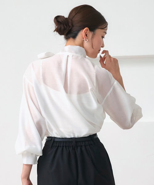RUIRUE BOUTIQUE(ルイルエブティック)の「洗える | アシンメトリー ボウタイ シアー ブラウス | 長袖 シアーブラウス トップス シャツ ボウタイブラウス(シャツ/ブラウス・レディース・ブルー/ブラック/ホワイト・S/M/L/LL)」の13枚目の写真