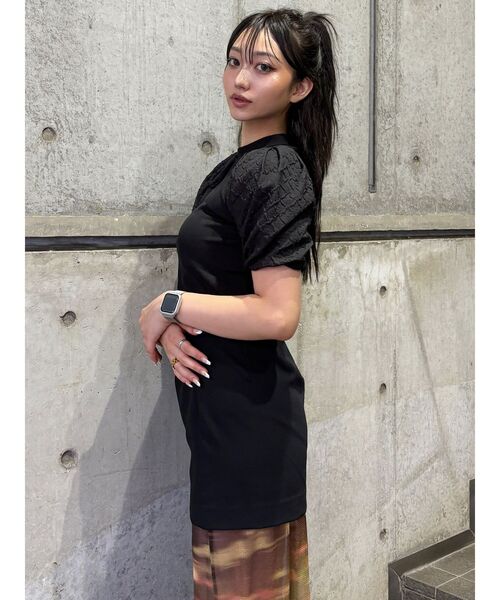 MURUA(ムルーア)の「テレコドッキングジャガードトップス(Tシャツ/カットソー・レディース・ブラック/ホワイト/ブラウン・FREE)」の6枚目の写真