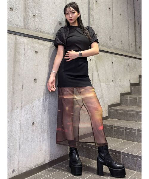 MURUA(ムルーア)の「テレコドッキングジャガードトップス(Tシャツ/カットソー・レディース・ブラック/ホワイト/ブラウン・FREE)」の8枚目の写真