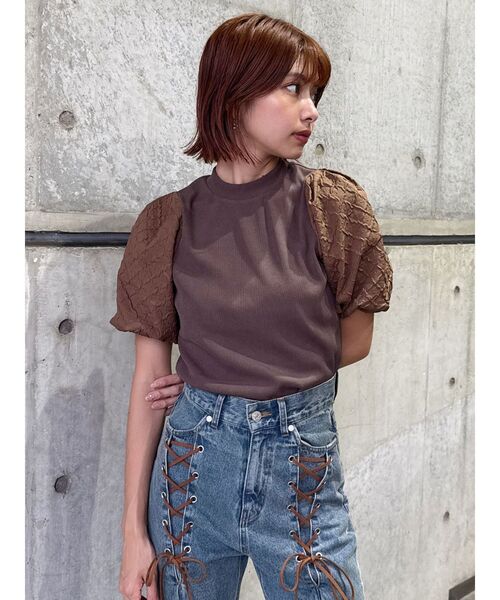MURUA(ムルーア)の「テレコドッキングジャガードトップス(Tシャツ/カットソー・レディース・ブラック/ホワイト/ブラウン・FREE)」の14枚目の写真