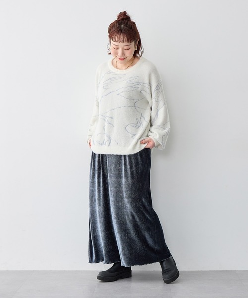 anyfee(エニフィー)の「【anyfee/大きいサイズ】ベロアプリーツスカート(スカート・レディース・カーキ/チャコール・4L/LL/3L/5L)」の4枚目の写真