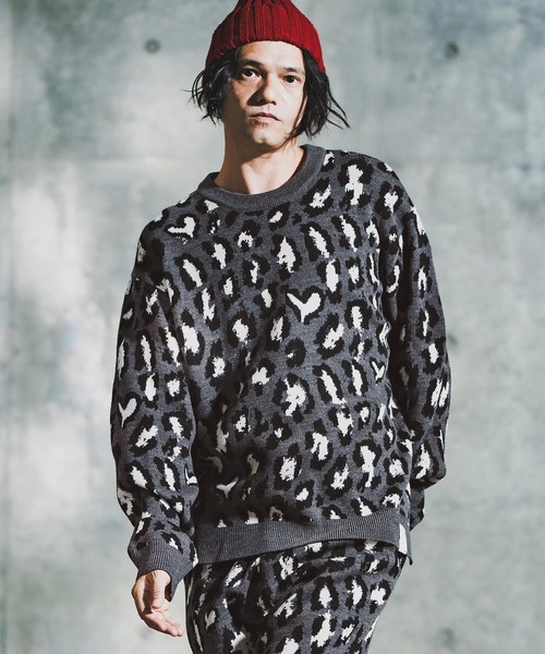 GLIMCLAP（グリムクラップ）の「mn3181-Illusionism Leopard Pattern Knit ニット(192-040-gla-cf)（ニット/セーター・メンズ・ブラック/ベージュ/アイボリー/グレー系その他・S/M/L）」の4枚目の写真
