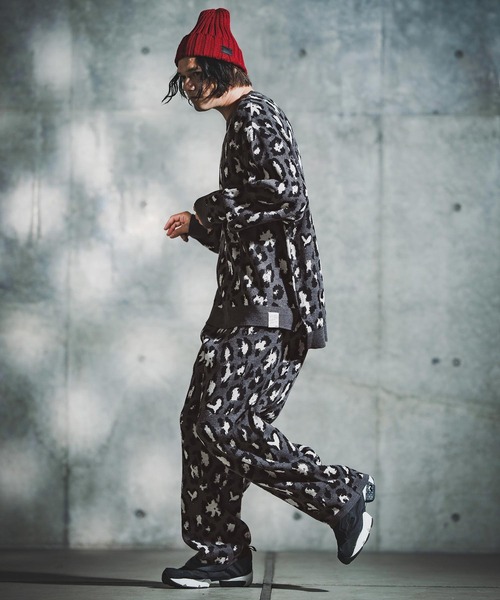 GLIMCLAP（グリムクラップ）の「mn3181-Illusionism Leopard Pattern Knit ニット(192-040-gla-cf)（ニット/セーター・メンズ・ブラック/ベージュ/アイボリー/グレー系その他・S/M/L）」の17枚目の写真
