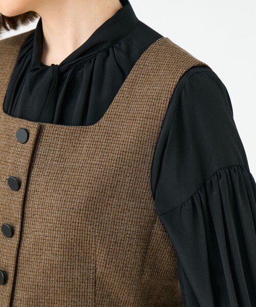 Tiffany スクエアネックジレ（ベスト）｜BALLSEY（ボールジィ）の